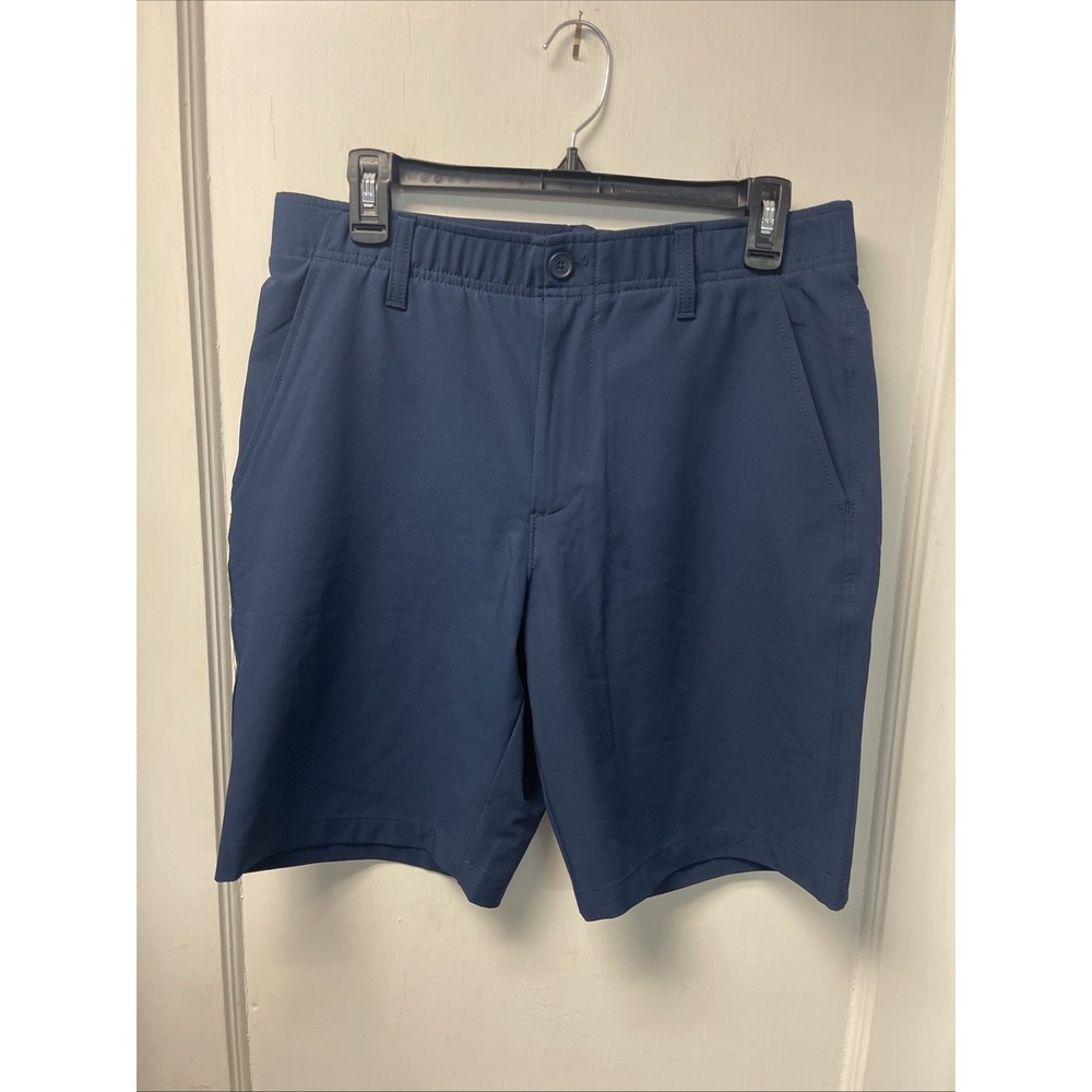 Under Armour Men's Athletic/Golf  Shorts Navy Blue SZ32 / Excellent condition